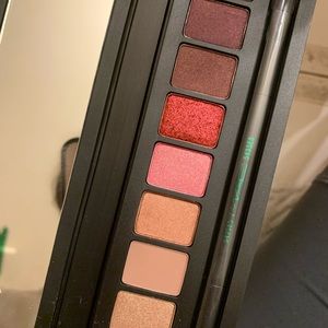 Mac limited shiny pretty things eye palette